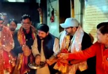 माता चिंतपूर्णी के दरबार में पहुंचे कपिल शर्मा, नतमस्तक हुए, मीडिया से बनाई दूरी।