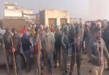 डेरा बाबा नानक उपचुनाव: वोटिंग के दौरान आप और कांग्रेसी कार्यकर्ता भिड़े, इलाके में तनाव, भारी पुलिस बल तैनात