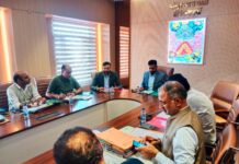 उपायुक्त ने माता श्री चिंतपूर्णी मंदिर की व्यवस्थाओं को लेकर अधिकारियों के साथ की बैठक