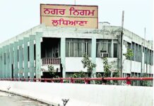 लुधियाना में मेयर के बिना 12 दिन: क्या है तीसरे विकल्प की राजनीति का सच?