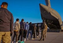 अमेरिका ने निकाला, पनामा ने रोका – घर वापसी का रास्ता बंद!