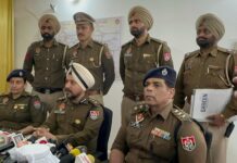 होला महल्ला के दौरान अवैध हथियारों के साथ दो युवक गिरफ्तार।