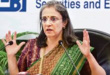स्टॉक मार्केट घोटाला: पूर्व सेबी प्रमुख माधबी समेत 5 पर FIR का आदेश