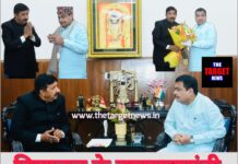 नितिन गडकरी से मिले हिमाचल के डिप्टी सीएम मुकेश अग्निहोत्री, सड़क विकास और परिवहन मुद्दों पर हुई अहम चर्चा। नंगल से जेजो मार्ग पर भी बनवाई सहमति।