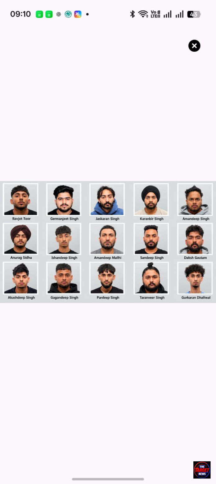कनाडा के कैलगरी में हिंसक वसूली का मामला: दक्षिण एशियाई समुदाय को निशाना बनाने वाले 15 आरोपियों की तस्वीरें जारी कनाडा के कैलगरी में हिंसक वसूली का मामला: दक्षिण एशियाई समुदाय को निशाना बनाने वाले 15 आरोपियों की तस्वीरें जारी