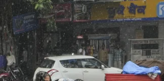 पंजाब में मानसून की बेरुखी: 40% कम बारिश से किसान चिंतित, 16-17 सितंबर को राहत की उम्मीद पंजाब में मानसून की बेरुखी: 40% कम बारिश से किसान चिंतित, 16-17 सितंबर को राहत की उम्मीद