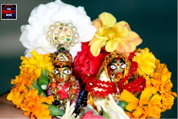 कुल्लू दशहरा: जब देश भर में रावण दहन समाप्त होता है, तब हिमाचल में शुरू होता है अनोखा 'देव महाकुंभ' कुल्लू दशहरा: जब देश भर में रावण दहन समाप्त होता है, तब हिमाचल में शुरू होता है अनोखा 'देव महाकुंभ'