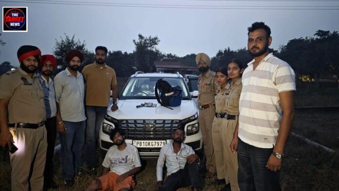 खन्ना पुलिस ने महज एक घंटे में सुलझाई 15 लाख की लूट और कारजैकिंग की गुत्थी, ड्राइवर समेत तीन गिरफ्तार खन्ना पुलिस ने महज एक घंटे में सुलझाई 15 लाख की लूट और कारजैकिंग की गुत्थी, ड्राइवर समेत तीन गिरफ्तार